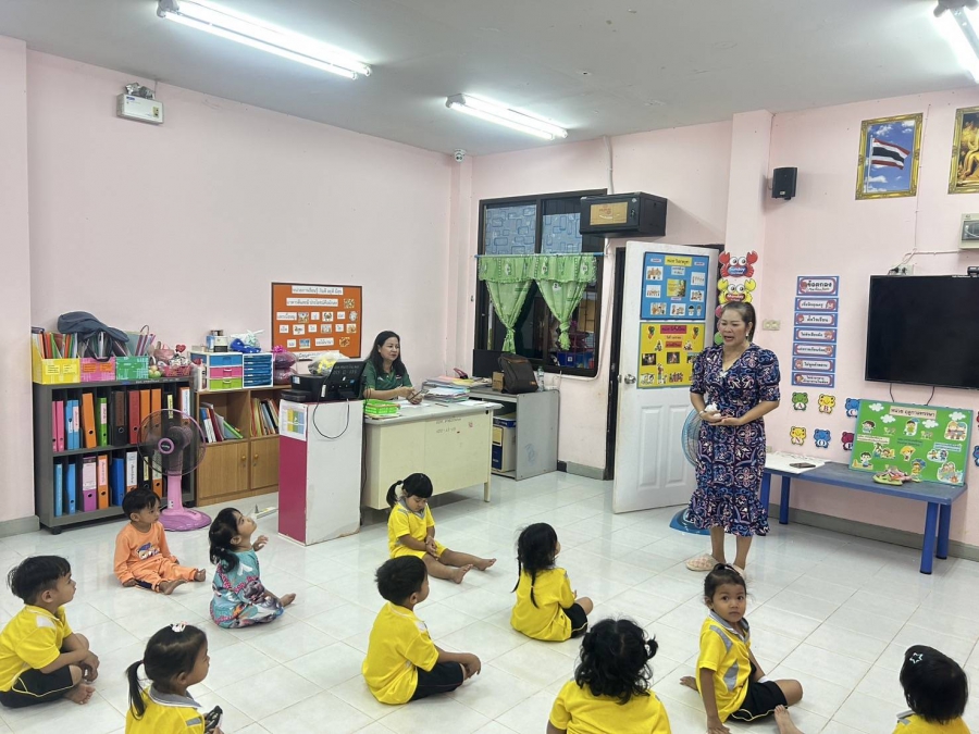 กองการศึกษาฯ  ออกนิเทศน์ติดตามการจัดประสบการณ์การเรียนรู้ของ ศูนย์พัฒนาเด็กเล็กบ้านหนองกินเพล